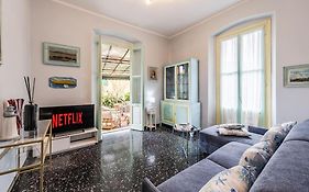 TERRAZZA PORTOFINO Splendido appartamento con piscina idromassaggio - PARCHEGGIO GRATIS